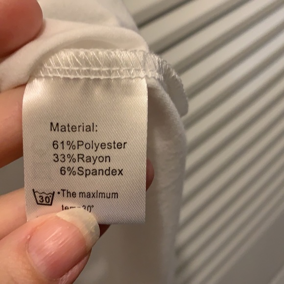 XL plain white top from PrinStory. Great for Spring and Summer! - Picture 3 of 3